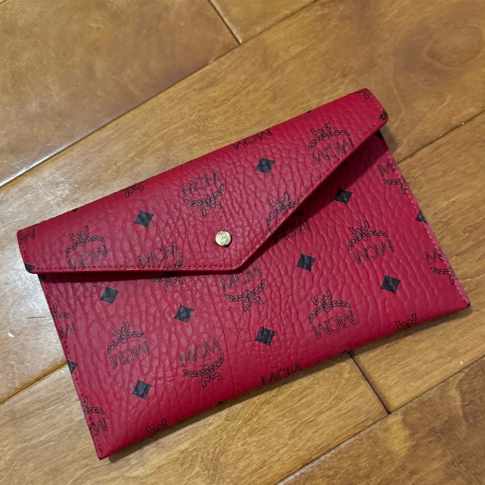 MCM clutch